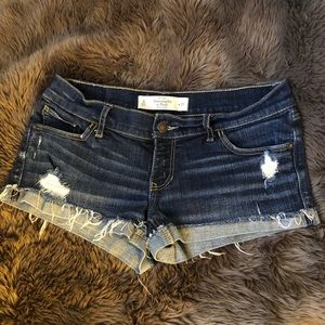 Abercrombie & Fitch cut-off blue jeans size 4/27